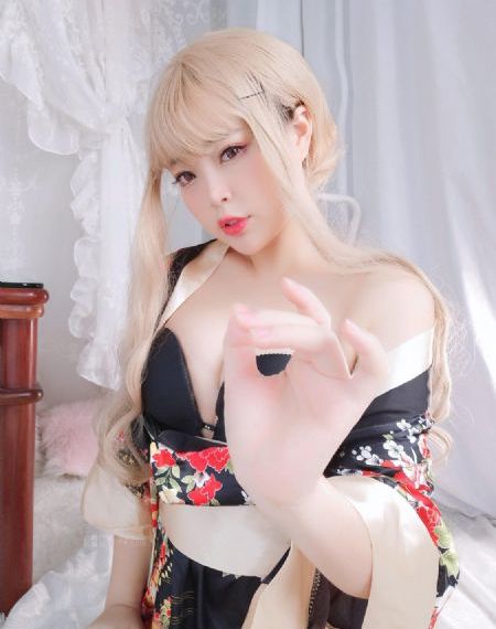 不忠诱罪